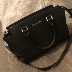 Michael Kors Selma Bag | PRICE NEGOTIABLE